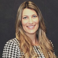 Elizabeth Lyon Email & Phone Number