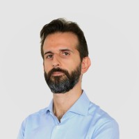 Roberto Milani Email