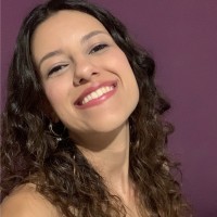Thaís Almeida Email