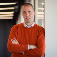 Nemanja Nikolić Email