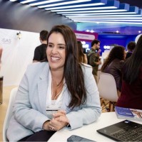 Carolina Milério Email