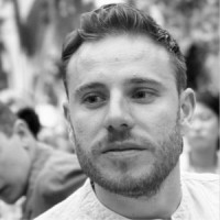 PetLab Co. Employee Tom Abbott's profile photo