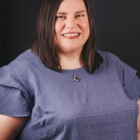 Shelley Smith Email & Phone Number