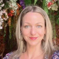 Kari Kastner Email & Phone Number