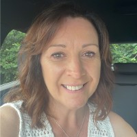Emma Amos Email