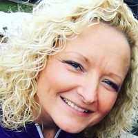Niki Sammons Email & Phone Number
