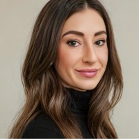 Ivana Edwards Email