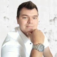 Roman Polukoshko Email