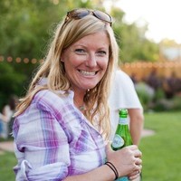 Katie Hueth Email & Phone Number
