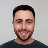 Lucas G Email