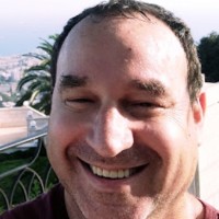 Yossi Ravek Email
