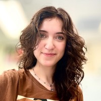 LIVE Lab Employee Gaby Flores's profile photo