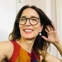 Colliers International Employee Julie Taylor's profile photo