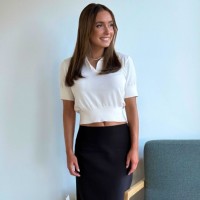 Henne Employee Phoebe Teevan's profile photo