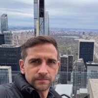 Daniel Oakes Email & Phone Number