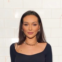 Holly Kingston Email & Phone Number
