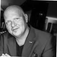 Patrick van Velzen Email