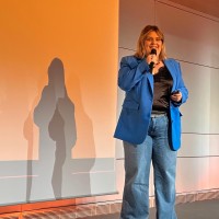 Tina van Den Abbeele Email & Phone Number