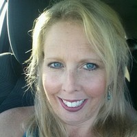 Raquel Larson Email & Phone Number