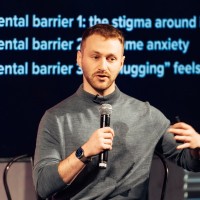 Offline Employee Andrew Roth's profile photo