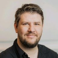 Mattias Fält Email