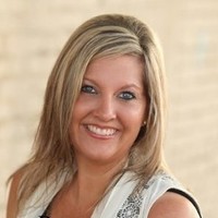 Magnera Employee Ann Dillas's profile photo