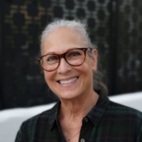Lynne Ostreicher Email & Phone Number