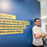 Shoppable Business - Next Gen B2B Marketplace Employee Jan Tucay's profile photo