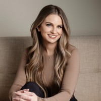 Samantha Hicks Email & Phone Number