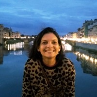 Simone Carvalho Email