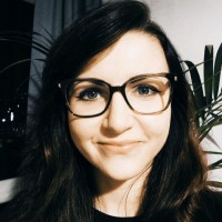 Anna Wrobel Email