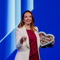 Annette Holdermann Email