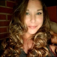 Consumer Cellular, Inc. Employee Julia Willis's profile photo