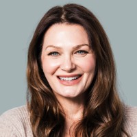 Lisa Edwards Email & Phone Number