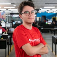 Lucas Gitirana Email