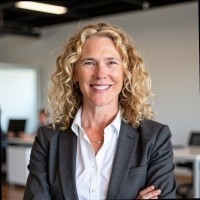 Eagle Rock Distributing Company Employee Julianne Ryan's profile photo