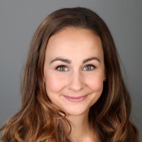 Brynja Solmundsdottir Email