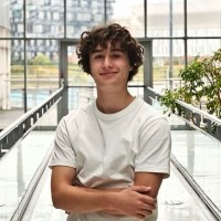 DaVinciCode Employee Eugène V.'s profile photo