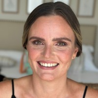 Amelie van de Pol Email & Phone Number