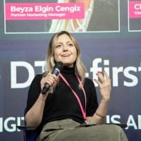 Beyza Cengiz Email