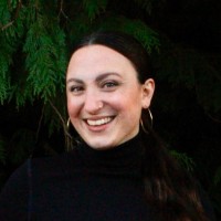 EE Journal Employee Sarah Arken's profile photo