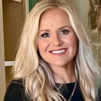 Lexi Weir Email & Phone Number