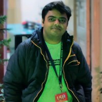 Findem Employee Ravi Varshney's profile photo