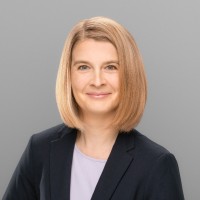 Deutsche Hypo Employee Silke Kues's profile photo