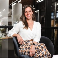 Waveguide LLC Employee Julie Nattis's profile photo