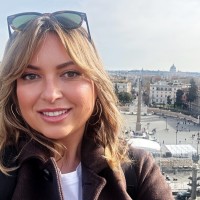 Kuhl Clothing Company Employee Tara Stoufer's profile photo