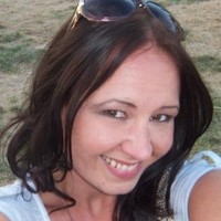 Sarah Hinds Email & Phone Number