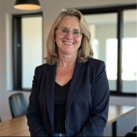 Becky Schmutzer Email & Phone Number
