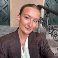 Christiane Vigh Email & Phone Number