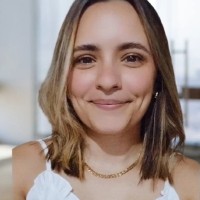Aline Santos Email